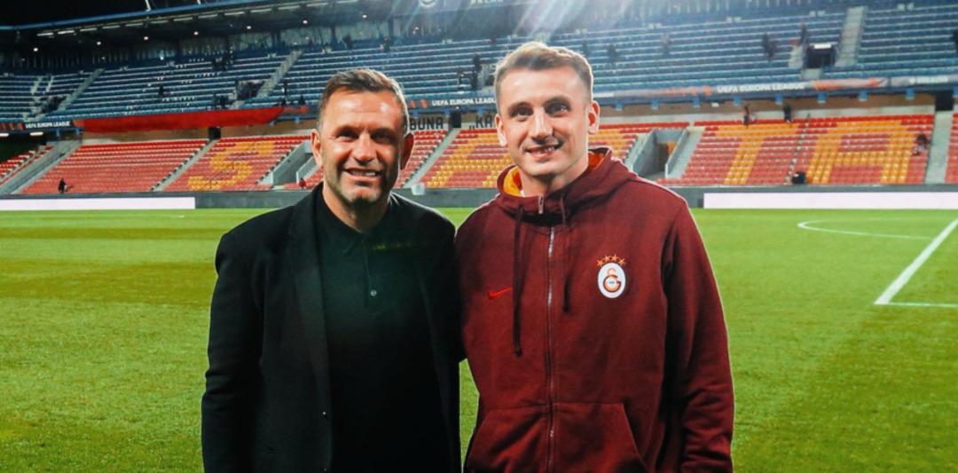 Kerem Aktukoğlu ve Okan Buruk arasındaki savaş! Sosyal medyadan kaldırıldılar 2
