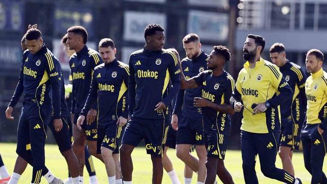 Okan Buruk’a haber göndermişti! Eski Fenerbahçeli her an ‘Aslan’ olabilir: Beni alın!